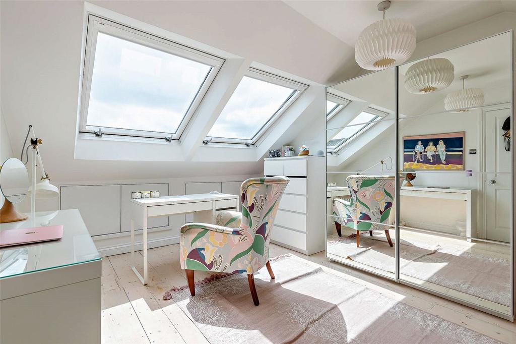 Top Floor Suite