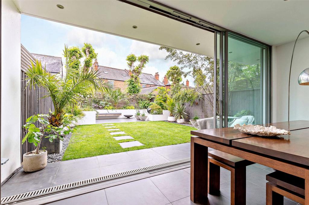 Sliding Doors