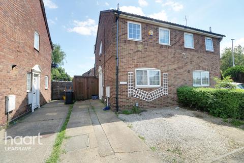 18 Kestrel Way, Luton, LU4 0UD