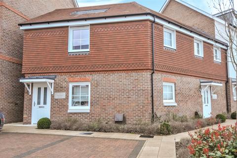 1 bedroom maisonette to rent, Marycot Place, Eden Road, Dunton Green, Sevenoaks, TN14