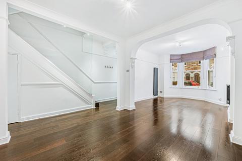 5 bedroom terraced house to rent, Annandale Road, Chiswick, London