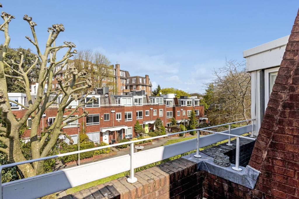 Vane-close-hampstead-village