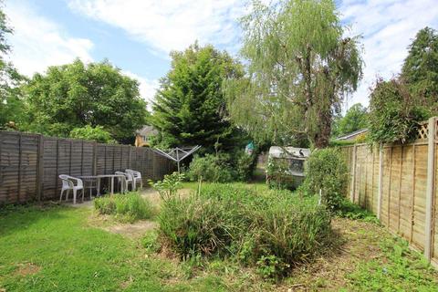 34 Harrogate Road, Caversham, Reading, RG4 7PN