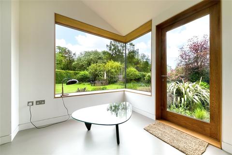 37 Barrow Road, Cambridge, CB2 8AR