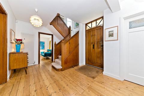 37 Barrow Road, Cambridge, CB2 8AR