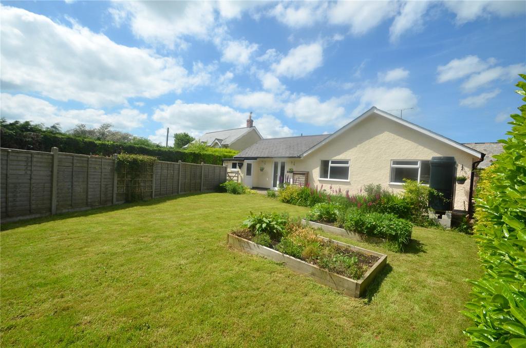 Puddington, Tiverton, Devon, EX16 4 bed bungalow £425,000