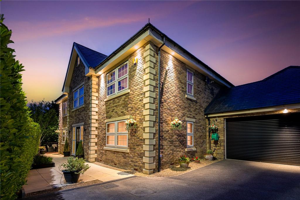 Batley Field Hill, Batley 6 bed detached house £675,000