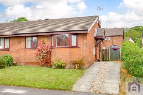 15 Hunts Field, Clayton Le Woods, Chorley, PR6 7TT