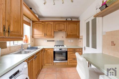 15 Hunts Field, Clayton Le Woods, Chorley, PR6 7TT