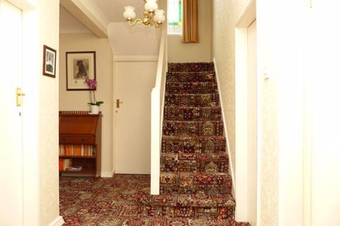 4 Carnwath Road, Sutton Coldfield, B73 6JP