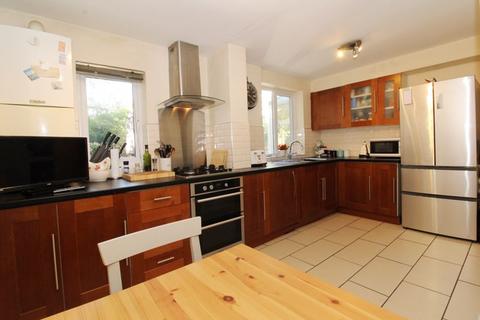 8 Fairway, Walsall, WS4 1RP