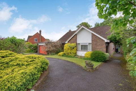 5 Cherry Orchard, Ashtead, KT21 1HS