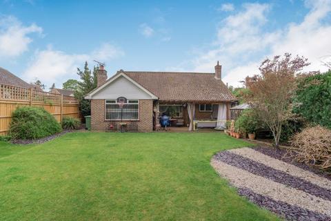 5 Cherry Orchard, Ashtead, KT21 1HS