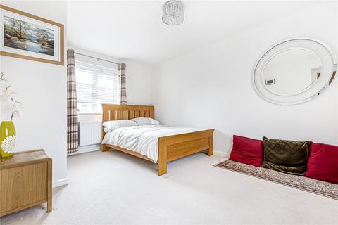 11 Barcote Close, Swindon, SN25 2BH