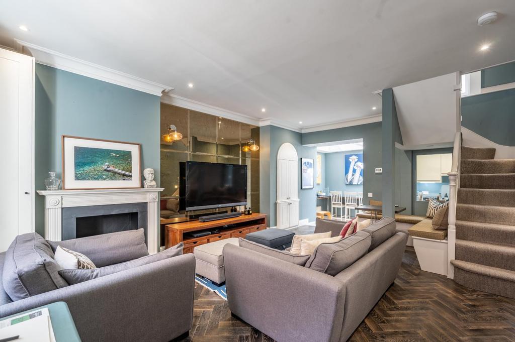 Pond Place, London 2 bed terraced house £2,000,000