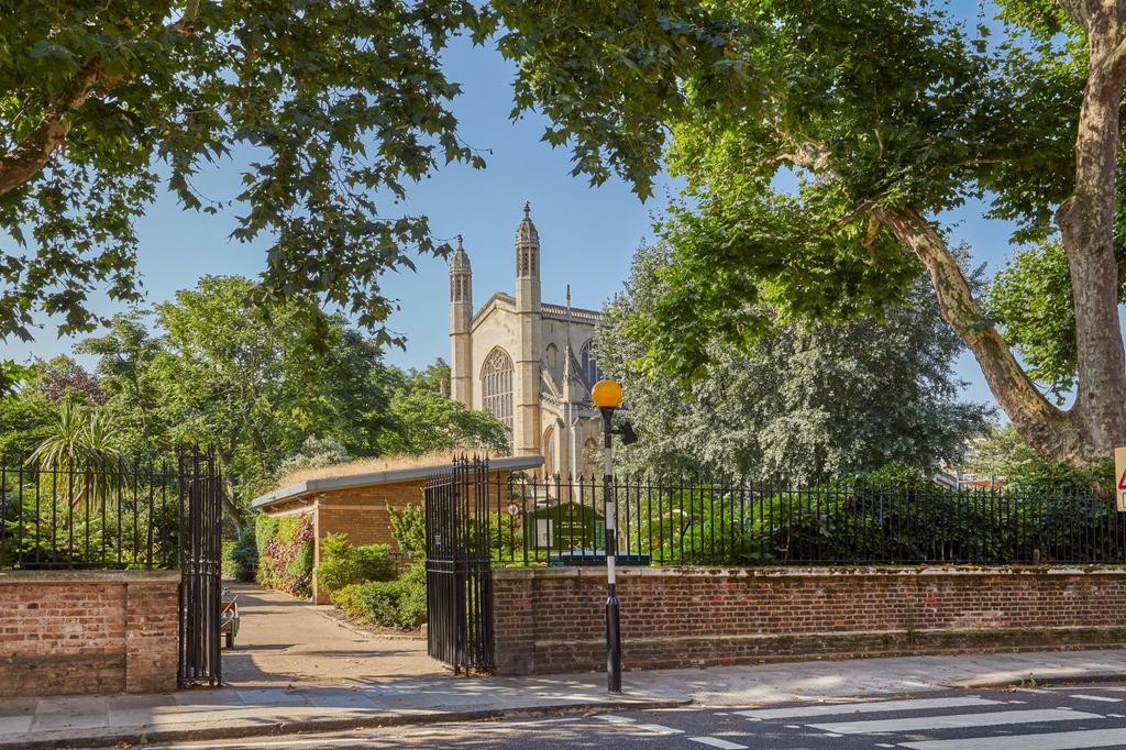 Pond Place, London 2 bed terraced house £2,000,000