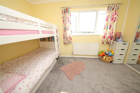 19 Finches Close, Corringham, Stanford-le-hope, SS17 9BX