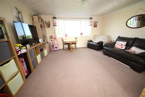 19 Finches Close, Corringham, Stanford-le-hope, SS17 9BX