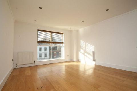 1 bedroom apartment to rent, Holloway Road, N7