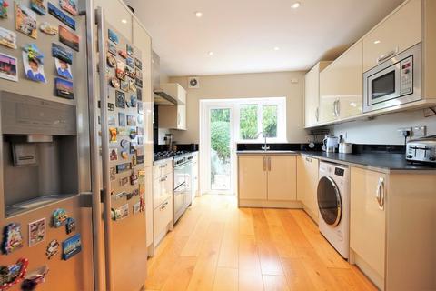 5 Brookmead Close, Orpington, BR5 2BB