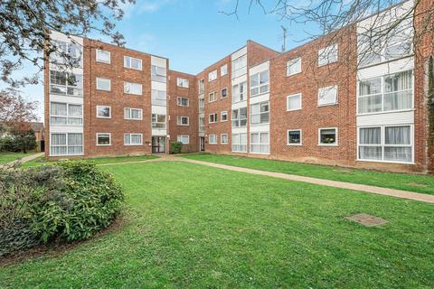 Staines Road West, Sunbury-on-Thames, Surrey, TW16