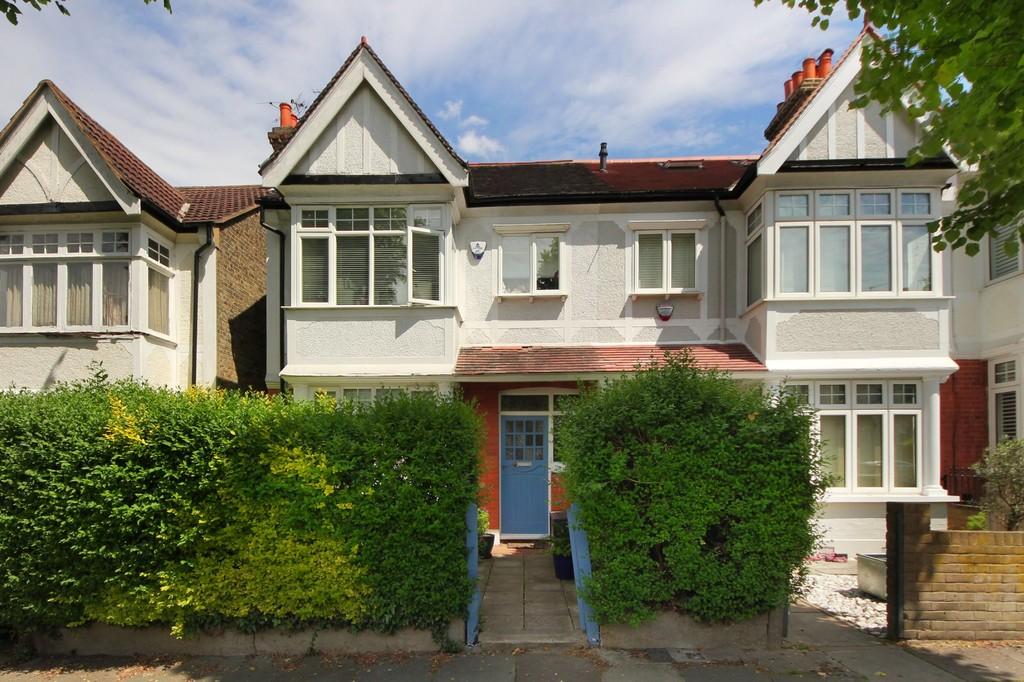 Lindfield Road, W5 3 bed terraced house £2,200 pcm (£508 pw)