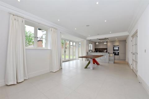 6 bedroom detached house to rent, Rutland Close, Taplow, Maidenhead, Berkshire, SL6