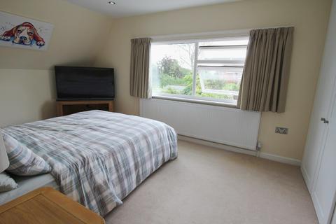 64 Bramstead Avenue, Wolverhampton, WV6 8AR