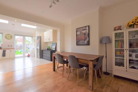 46 Bolton Road, Harrow, HA1 4SA