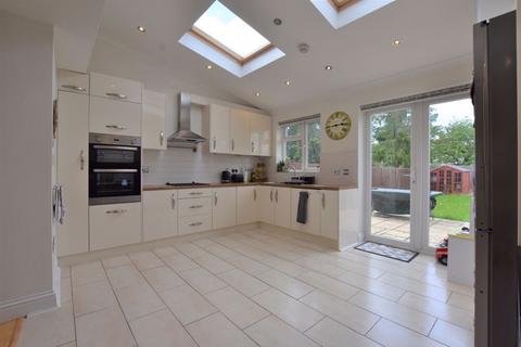 46 Bolton Road, Harrow, HA1 4SA