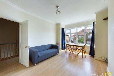 2 bedroom flat to rent, Radnor Road, Harrow