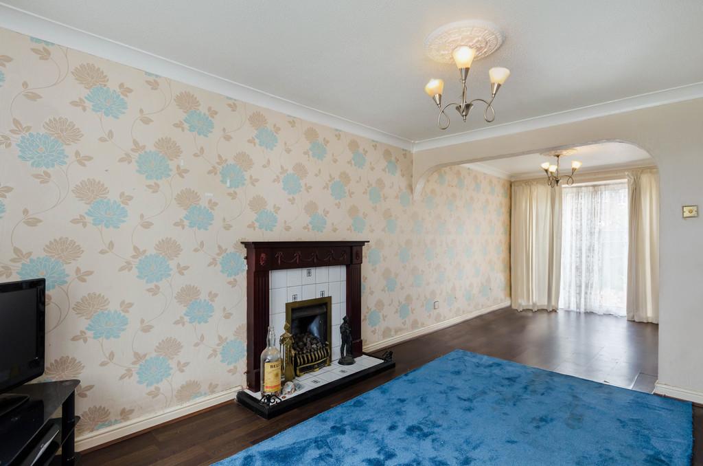 Willow Rise, Thorpe Willoughby, Selby 4 bed detached house £200,000