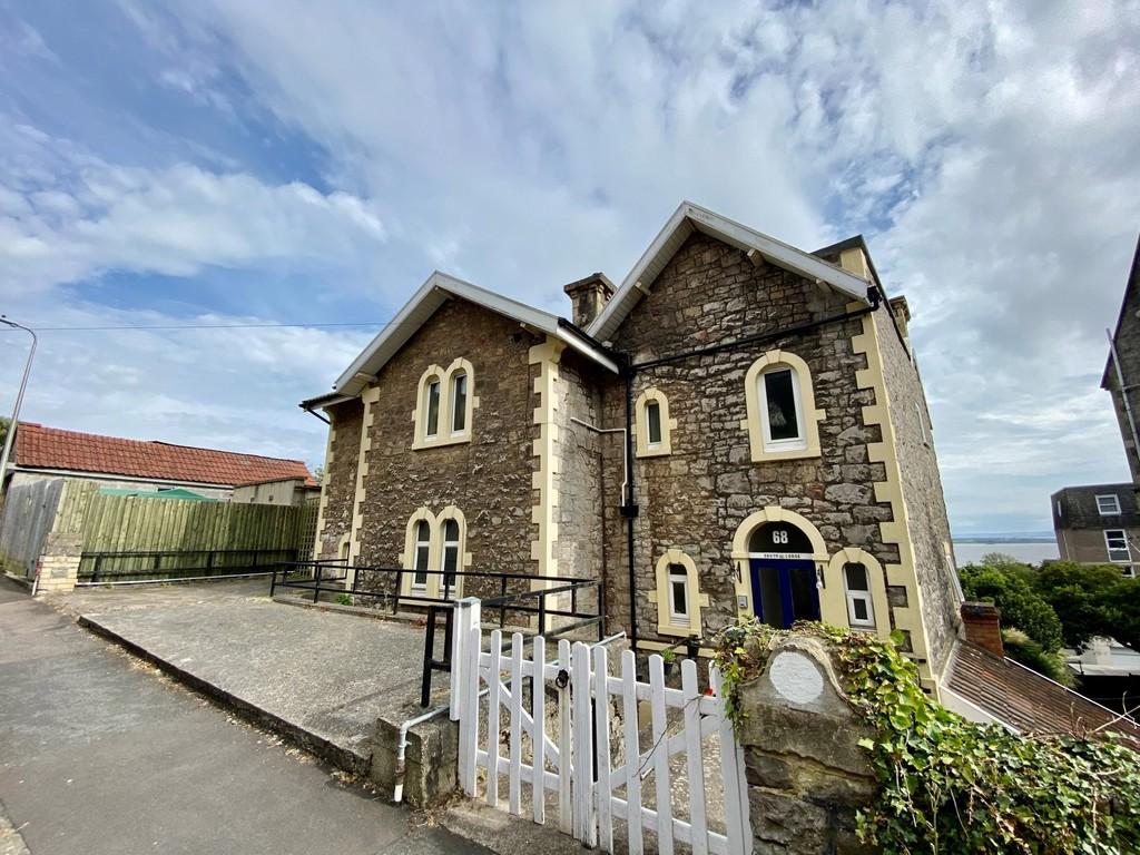 South Road, WestonsuperMare 2 bed apartment £159,950