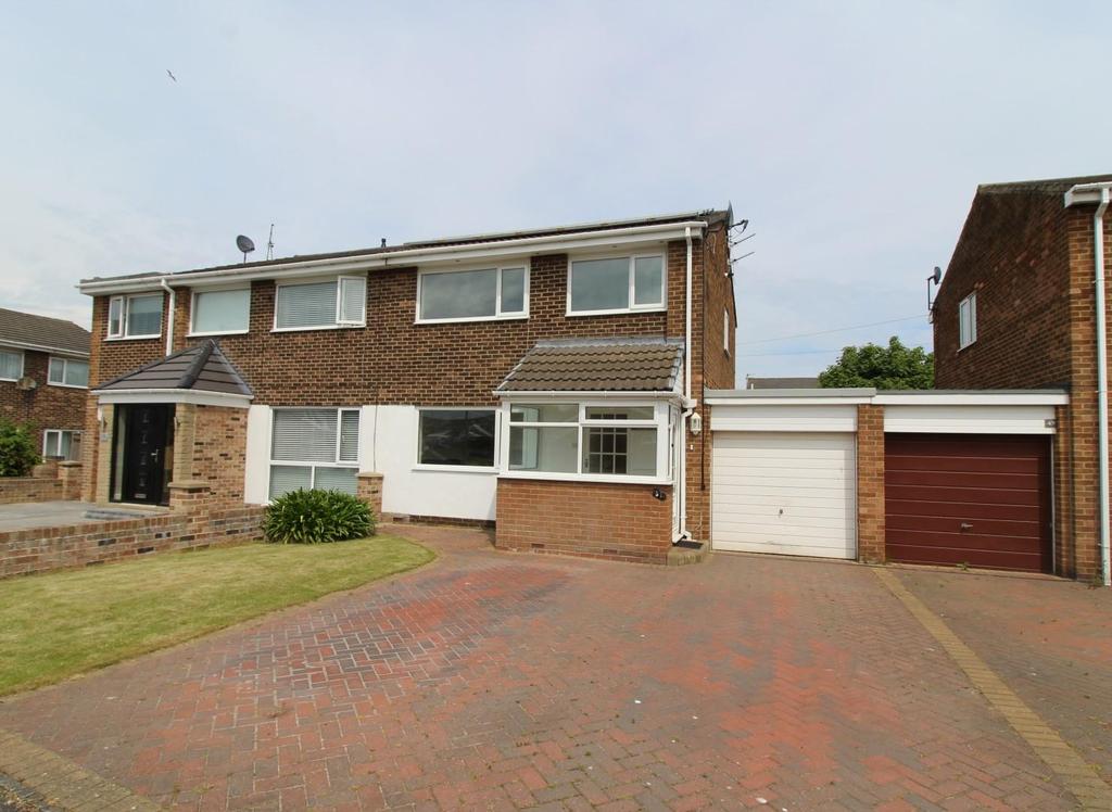 Druridge Drive, Blyth 3 bed semidetached house £145,000