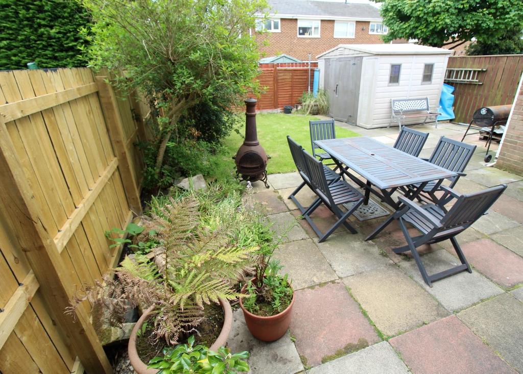 Druridge Drive, Blyth 3 bed semidetached house £145,000