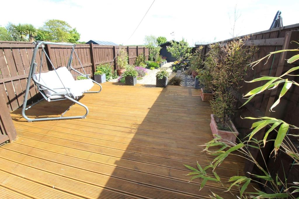 Wembley Terrace, Cambois, Blyth 2 bed terraced house £115,000