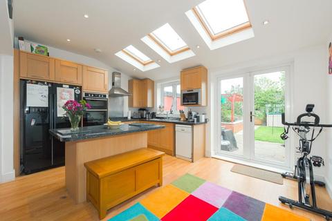 67 Pams Way, Epsom, KT19 0HG