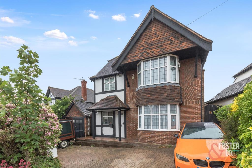 Woodland Avenue, Hove 4 bed detached house £900,000