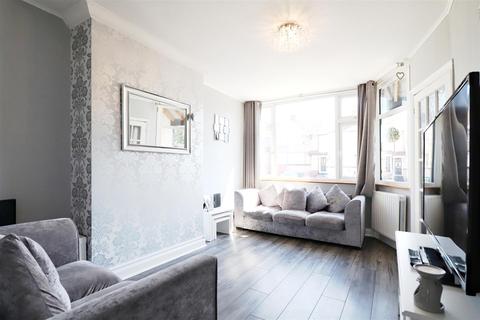 32 Sunland Avenue, Bexleyheath, DA6 8LP