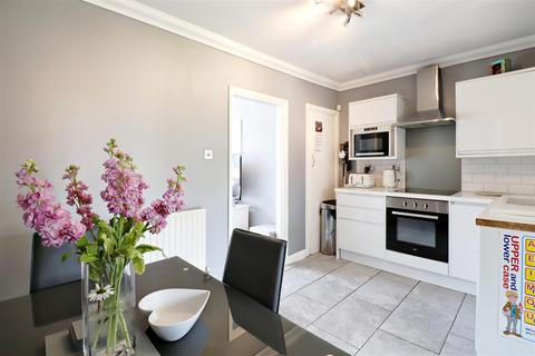 32 Sunland Avenue, Bexleyheath, DA6 8LP