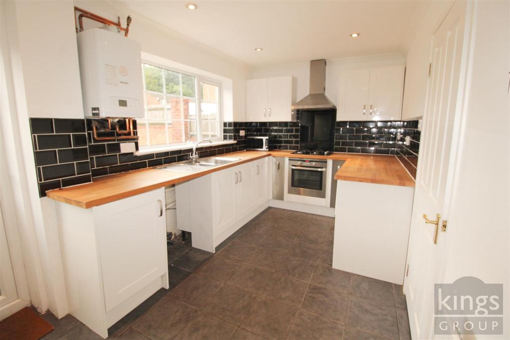 Heathgate, Hertford Heath, Hertford 3 bed end of terrace house £415,000