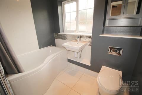13 Heathgate, Hertford Heath, Hertford, SG13 7PL