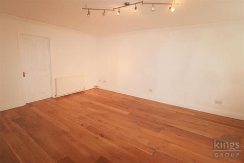 13 Heathgate, Hertford Heath, Hertford, SG13 7PL