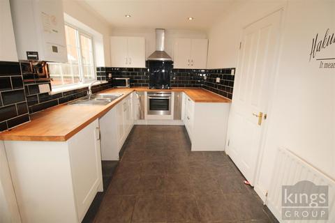 13 Heathgate, Hertford Heath, Hertford, SG13 7PL