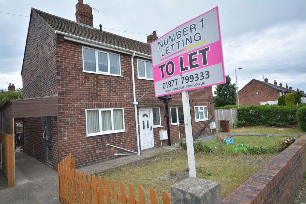 Priory Road, Featherstone, WF7 2 bed semidetached house £600 pcm (£