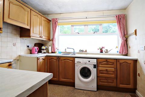 79 Appledore Avenue, Bexleyheath, DA7 6QJ