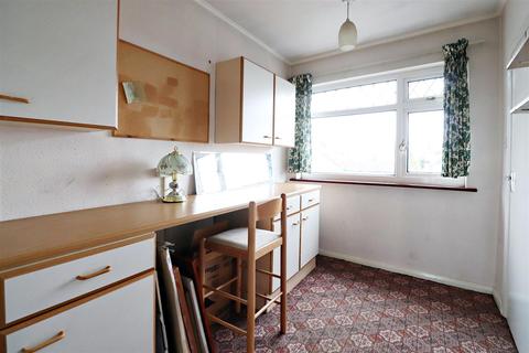 79 Appledore Avenue, Bexleyheath, DA7 6QJ