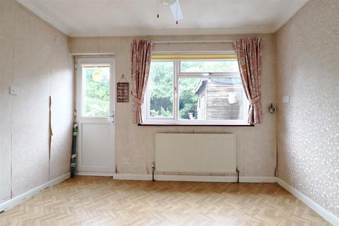 79 Appledore Avenue, Bexleyheath, DA7 6QJ