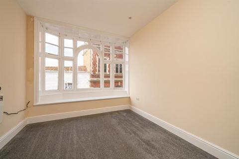 2 bedroom apartment for sale, High Street, Old Town, Hemel Hempstead