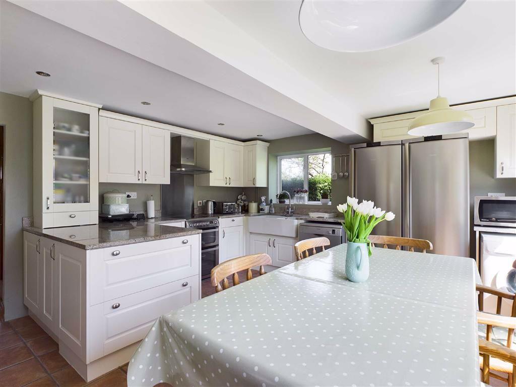 Sellars road, Hardwicke 3 bed detached house £450,000